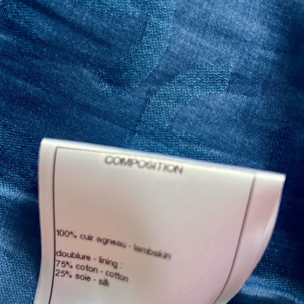 GIFTABLE Chanel Blue Lambskin Leather Jacket New With Tags - Picture 7 of 7